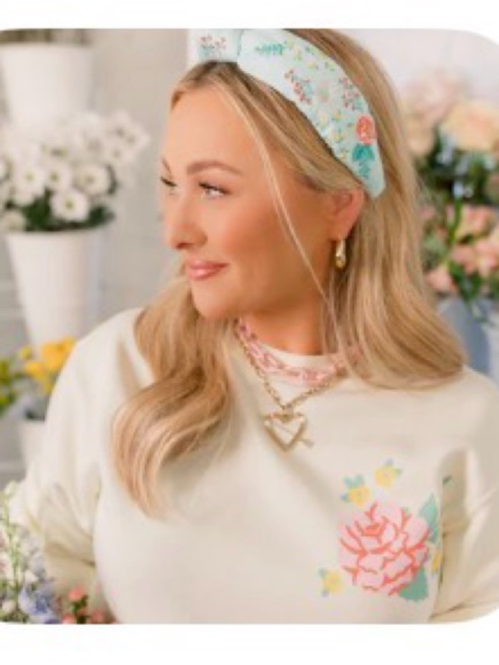 Living fully co by Mallory Ervin Everything is coming up roses, headed band.
